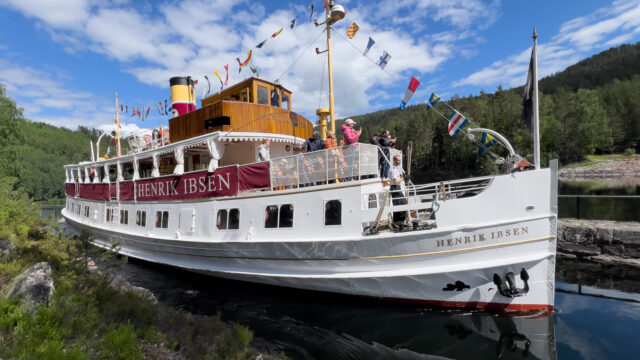 MS Henrik Ibsen
